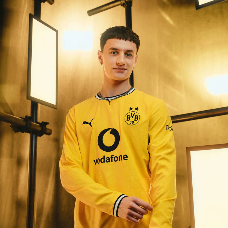 Camisa Borussia Dortmund Manga Longa Versão Jogador Home 26/27